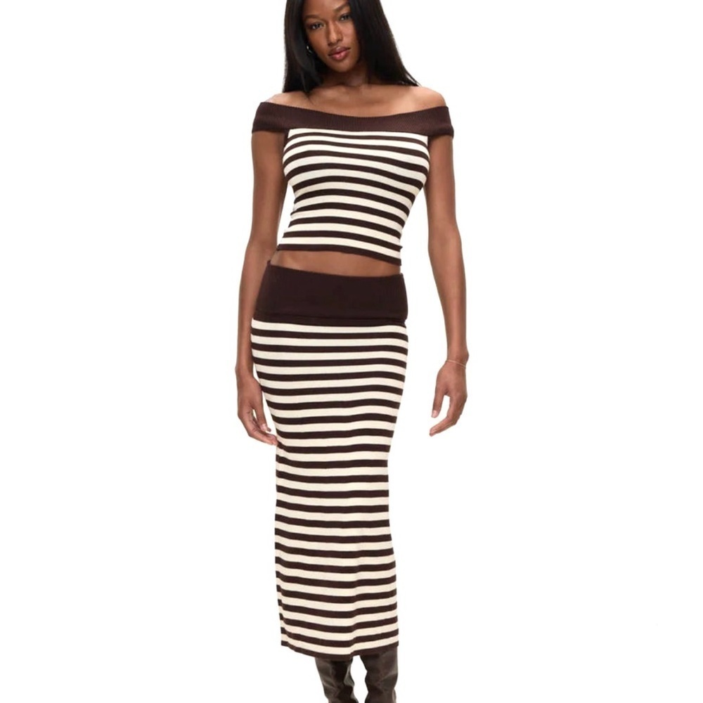 AQUA Two Piece Ribbed Knit Set Skirt, black and white
